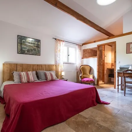 Apartment De La Feniere Mas Medaille Arles